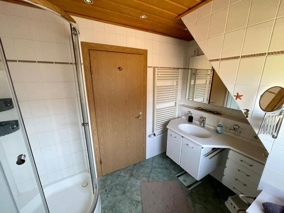 Dein Idyllisches Zuhause Auf Zeit In Norderstedt Apartamento Exterior foto